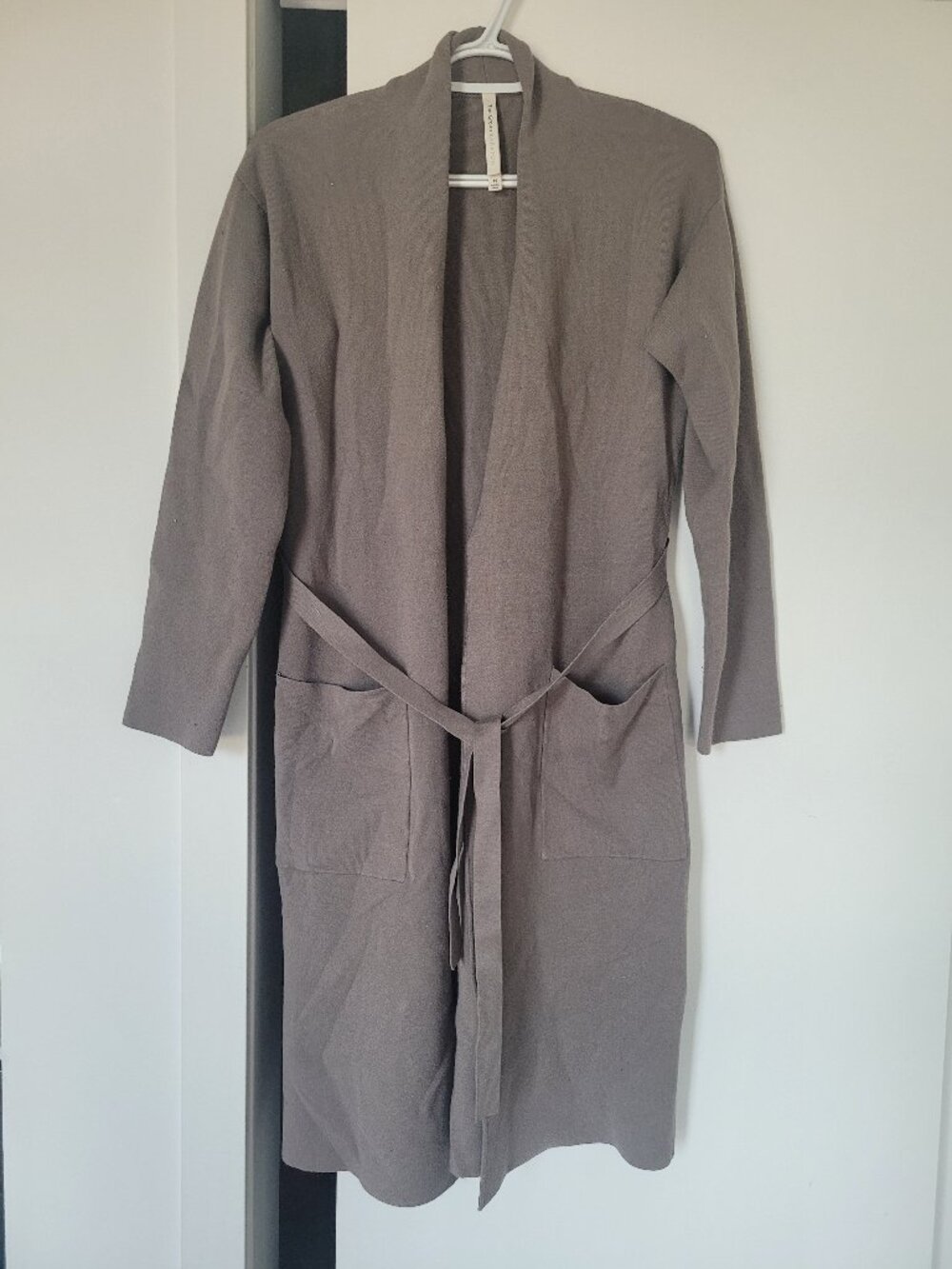 Aritzia Babaton long grey sweater